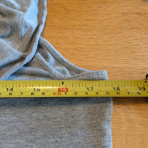 Vivienne Tam Sleeveless Knit Ruffled Top,L - Picture 5 of 8